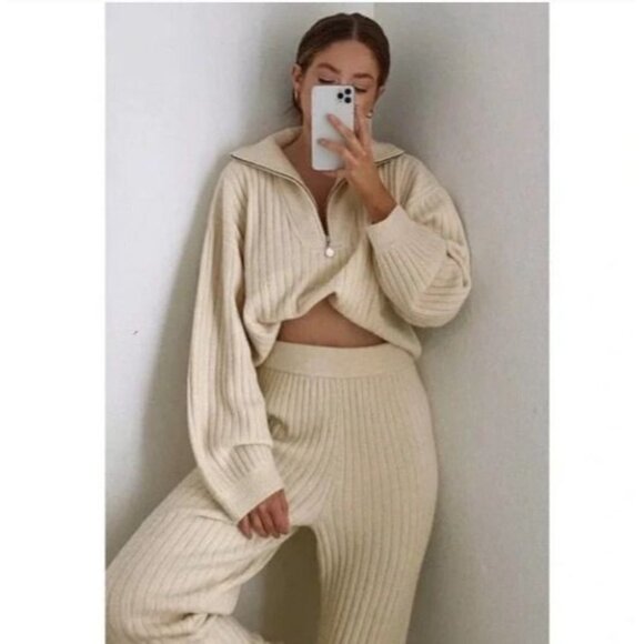 Weekend Stories Revolve Ribbed High-Rise Cozy Knitted Tapered Pants Medium Women - Picture 2 of 13